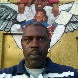 Meet your Posher, Dedrick